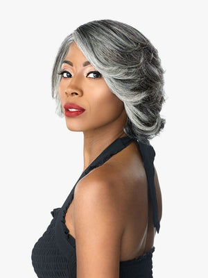 Salt & Pepper "Shirley"